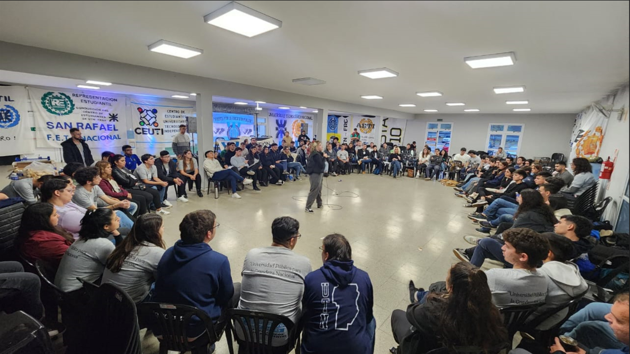 Durante la jornada se realizaron diversas actividades de debate y reflexión. vista aérea de la ciudad de Marcos Juarez -Córdoba