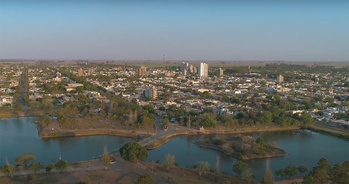 Foto: YT Municipalidad Marcos Juárez vista aérea de la ciudad de Marcos Juarez -Córdoba