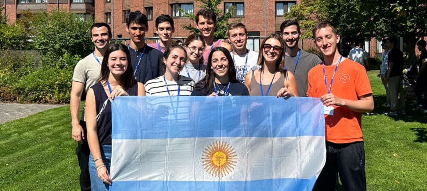 UTN - Foto grupal en el tercer Encuentro Nacional de Universidades MetaRed TIC, X y S Argentina 2025
