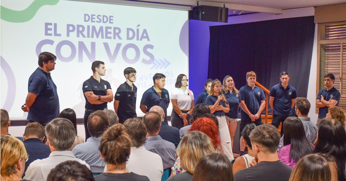 UTN - Foto grupal en el tercer Encuentro Nacional de Universidades MetaRed TIC, X y S Argentina 2025