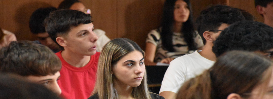 Comenzó el Seminario Universitario, primer paso académico