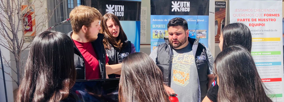 Más de 1500 personas visitaron la primera Expo Empleo